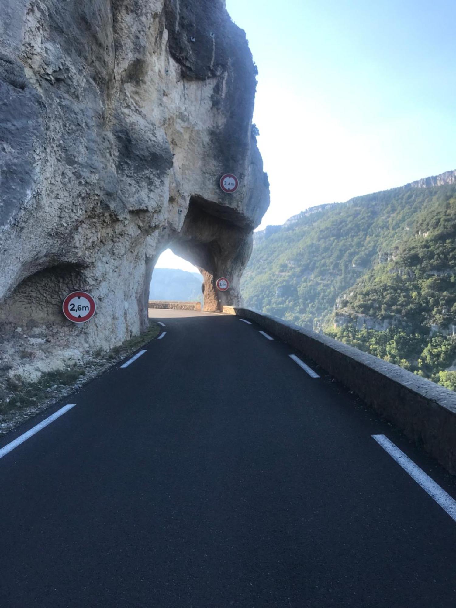 La Belle Histoire Gite Montmirail Bedoin Bagian luar foto